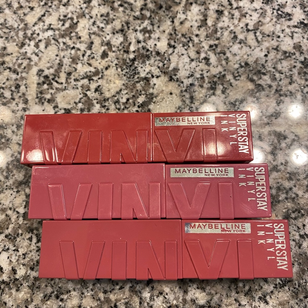 Maybeline vinyl lip color